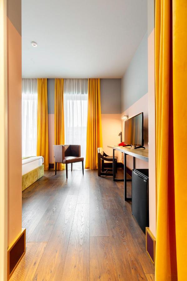 G.Vino Boutique Hotel Tbilisi ภายนอก รูปภาพ